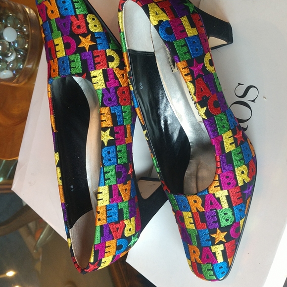 Caparros "Celebrate" pumps 6m - Picture 5 of 6